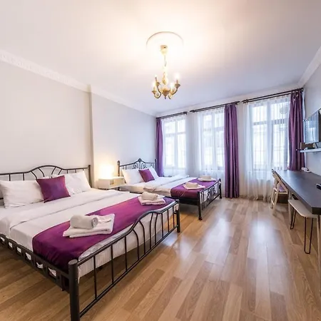 Frame Galata فندق 3*