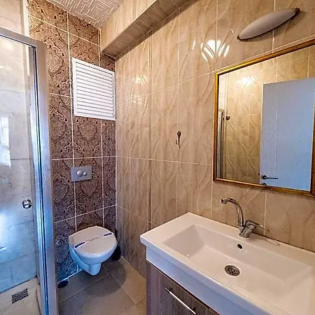 Frame Galata 3*
