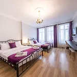 Frame Galata Hotel 3*